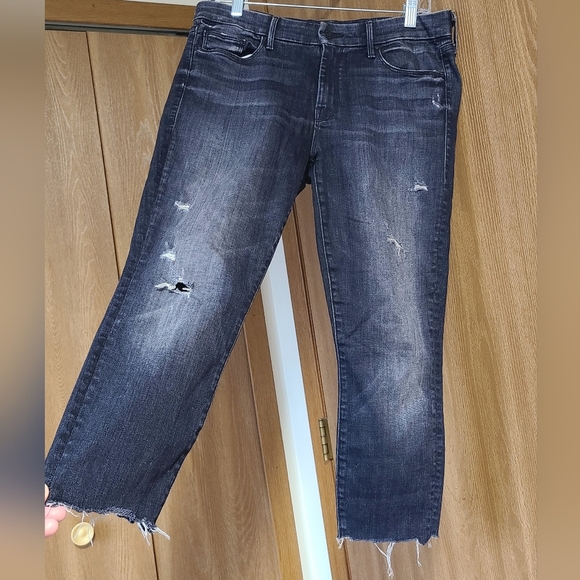 MOTHER Looker Ankle Fray Crash‎ and Burn Jeans - Picture 4 of 13